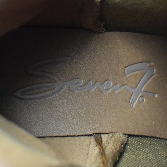 NWT SEVEN7 Vegan Suede Soho Ankle Booties Size 6 - Picture 11 of 12